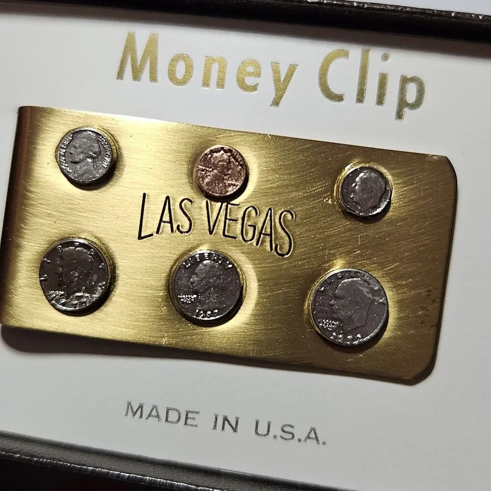 *Sale* Vintage Gold Tone Las Vegas Mini Coin Money Clip IOB